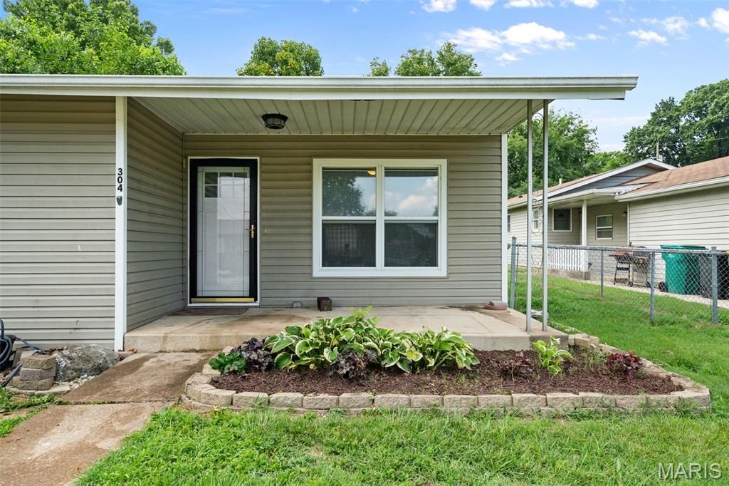 304 E 3rd Street, Pevely, MO 63070