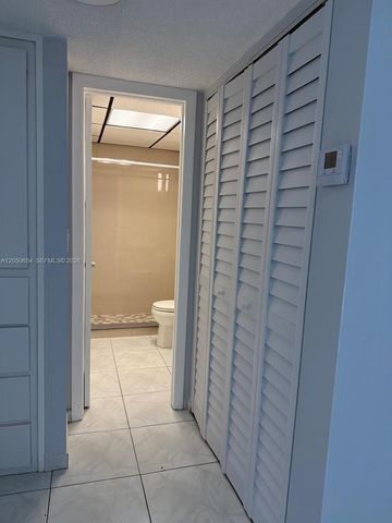 1855 W 60th St 346-B, Hialeah, FL 33012