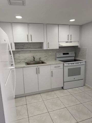 1855 W 60th St 346-B, Hialeah, FL 33012