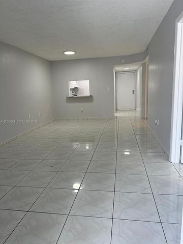 1855 W 60th St 346-B, Hialeah, FL 33012