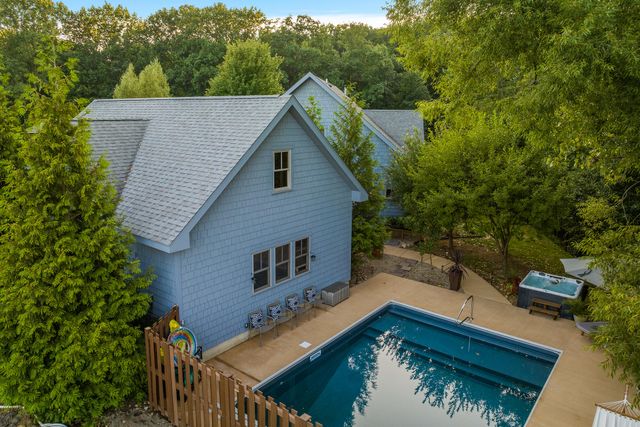 13868 Jane Way, Sawyer, MI 49125