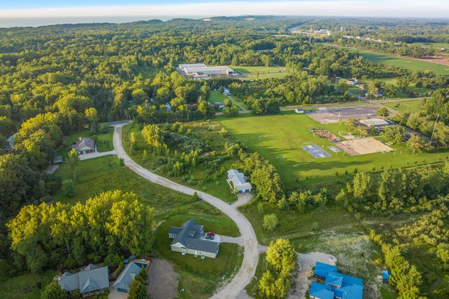 13868 Jane Way, Sawyer, MI 49125