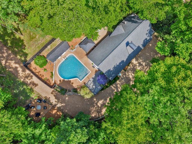 1306 Ewell Ln, Brentwood, TN 37027