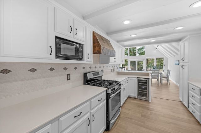 1306 Ewell Ln, Brentwood, TN 37027