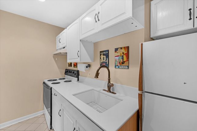 1306 Ewell Ln, Brentwood, TN 37027