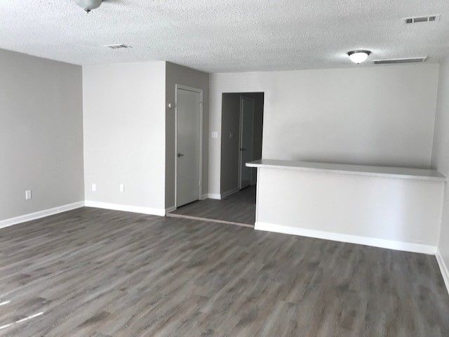 1601 Hillwood Drive, Mesquite, TX 75149