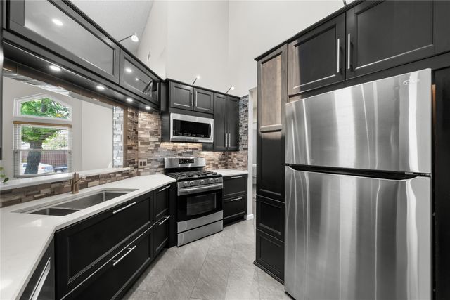 2539 Melissa Lane, Carrollton, TX 75006