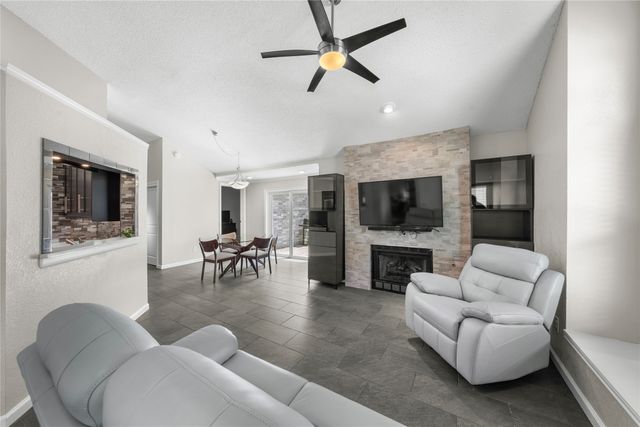 2539 Melissa Lane, Carrollton, TX 75006