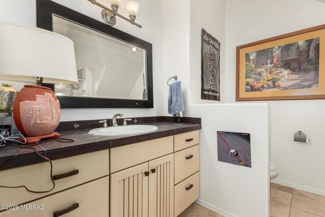 744 E Adams Street, Tucson, AZ 85719