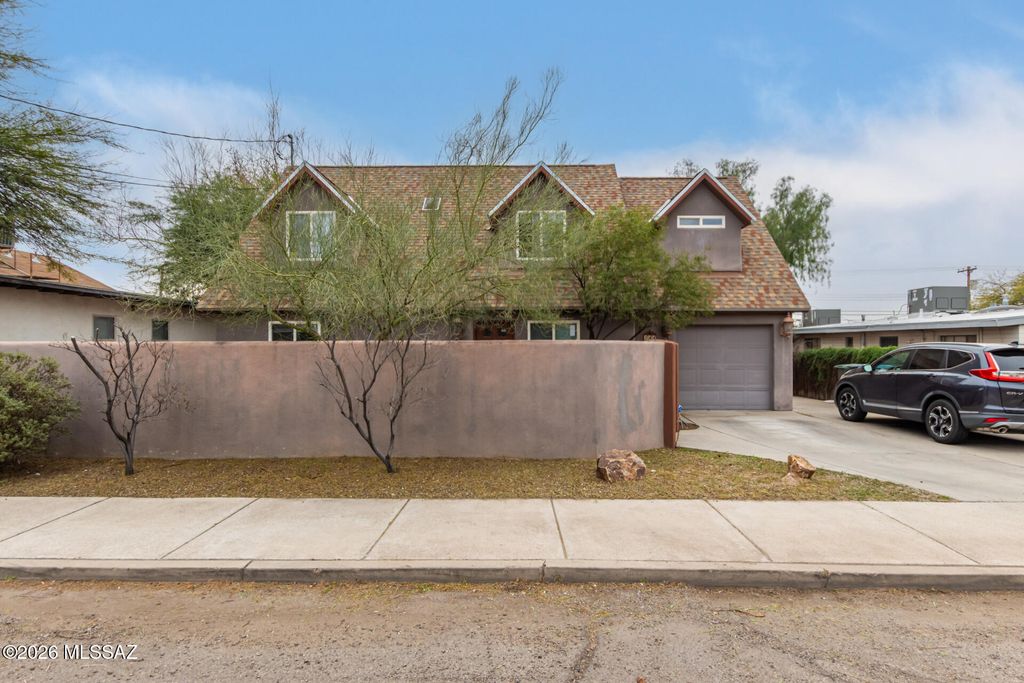 744 E Adams Street, Tucson, AZ 85719