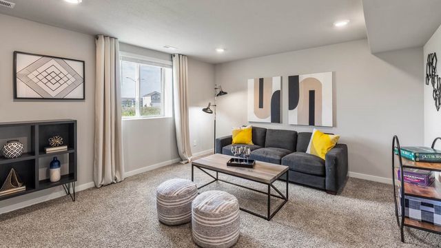 2203 N 7th Street, Indianola, IA 50125