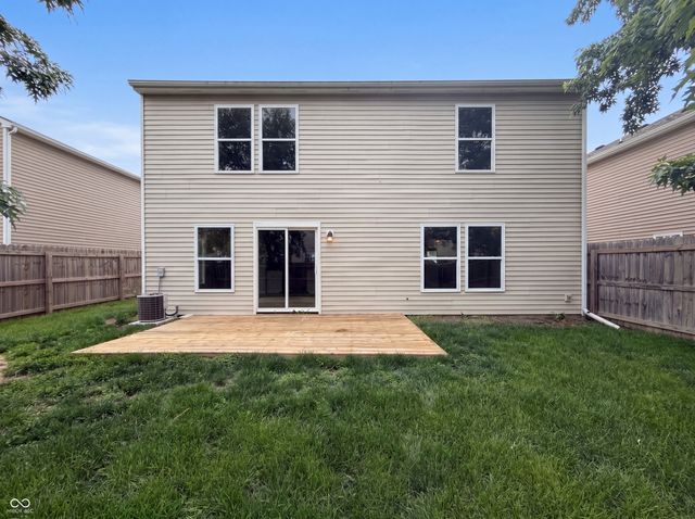 8134 S Firefly Drive, Pendleton, IN 46064