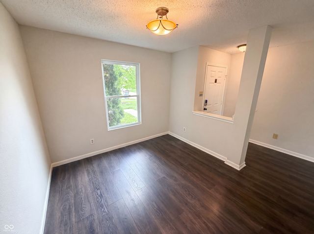 8134 S Firefly Drive, Pendleton, IN 46064