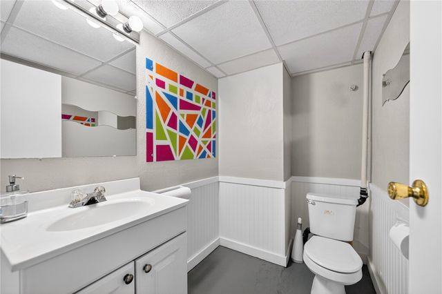 2614 Lincoln Way, White Oak, PA 15131