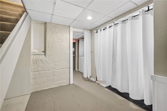 2614 Lincoln Way, White Oak, PA 15131