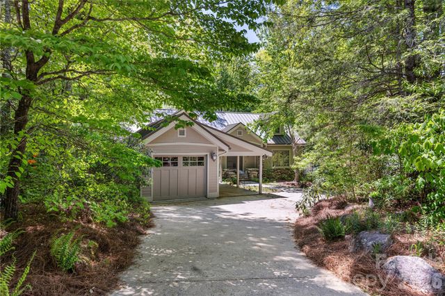 1957 Cold Mountain Road, Lake Toxaway, NC 28747