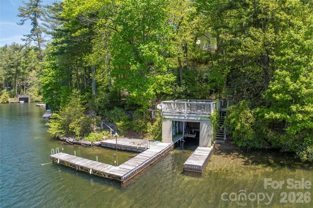 1957 Cold Mountain Road, Lake Toxaway, NC 28747