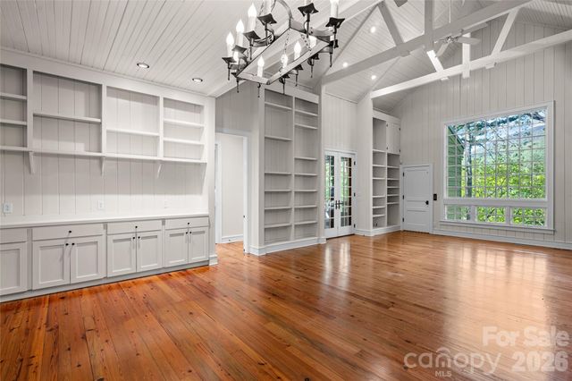 1957 Cold Mountain Road, Lake Toxaway, NC 28747