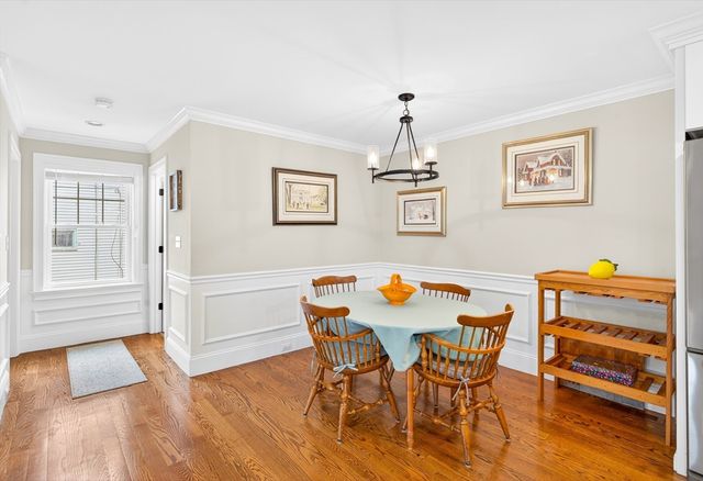 23 Palmer St 1, Waltham, MA 02451