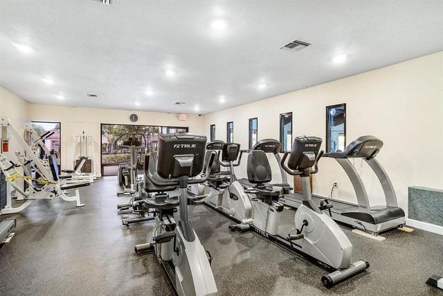 8901 Sunrise Lakes Boulevard 307, Sunrise, FL 33322