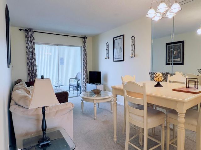 8901 Sunrise Lakes Boulevard 307, Sunrise, FL 33322