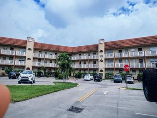 8901 Sunrise Lakes Boulevard 307, Sunrise, FL 33322