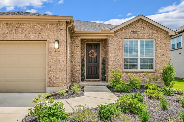 108 Striker LN, Georgetown, TX 78633