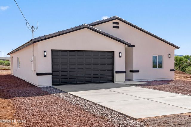 1675 Zulu Court, Rio Rico, AZ 85648