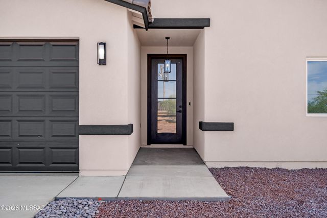 1675 Zulu Court, Rio Rico, AZ 85648