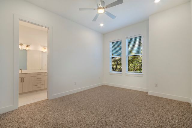 4205 Roseland Avenue 205, Dallas, TX 75204