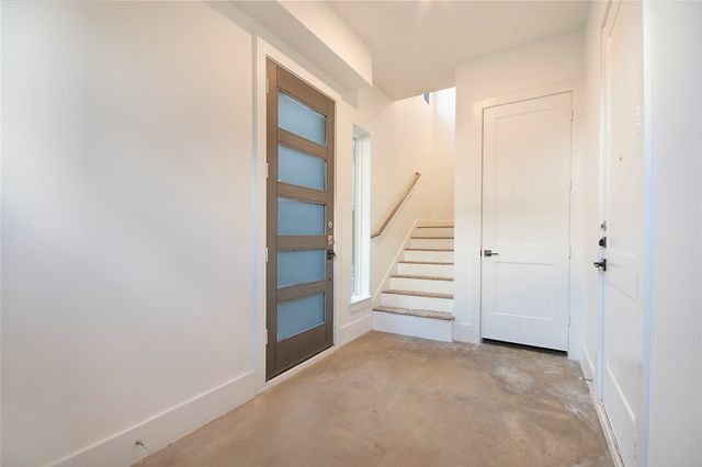 4205 Roseland Avenue 205, Dallas, TX 75204