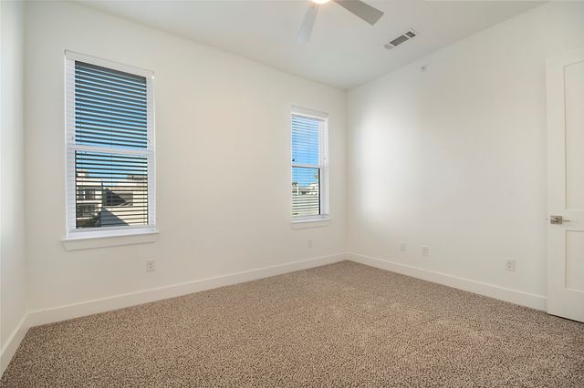 4205 Roseland Avenue 205, Dallas, TX 75204