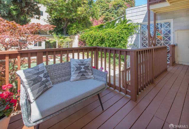 472 Fair Oaks Street, San Francisco, CA 94110