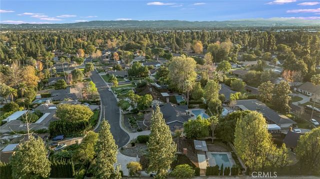 10261 Calvin, Northridge, CA 91324