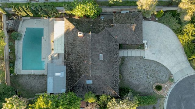 10261 Calvin, Northridge, CA 91324