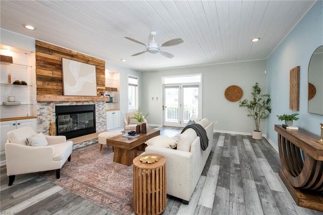 2324 Osprey Villa CT, Virginia Beach, VA 23451