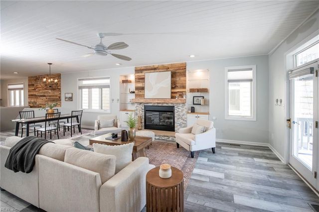 2324 Osprey Villa CT, Virginia Beach, VA 23451