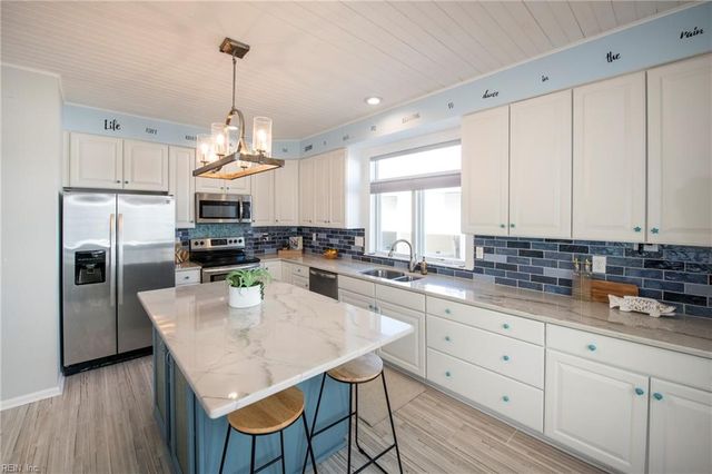 2324 Osprey Villa CT, Virginia Beach, VA 23451