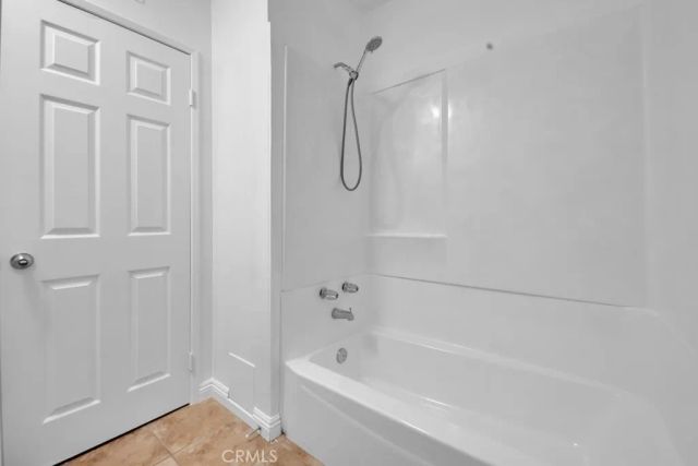 17847 Beneda 16, Canyon Country, CA 91351