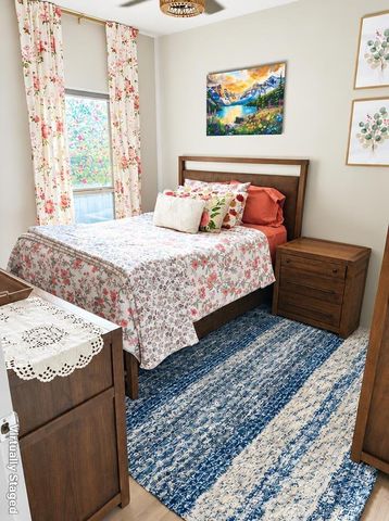 136 Ironbark BND, Bastrop, TX 78602