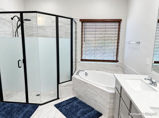136 Ironbark BND, Bastrop, TX 78602