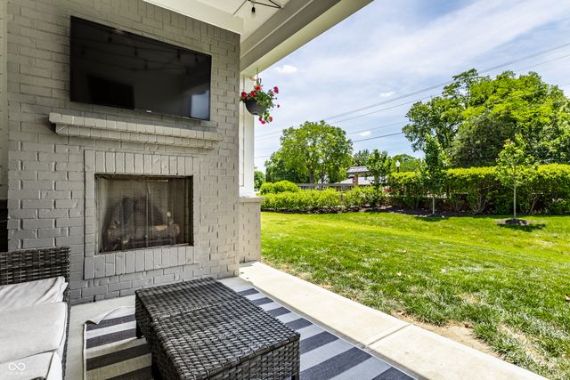 10216 Edgerton Lane, Fishers, IN 46040