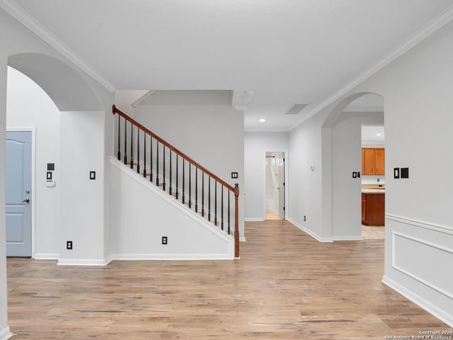 7654 EAGLE LEDGE, San Antonio, TX 78249