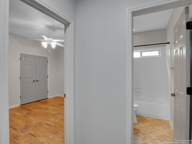 7654 EAGLE LEDGE, San Antonio, TX 78249