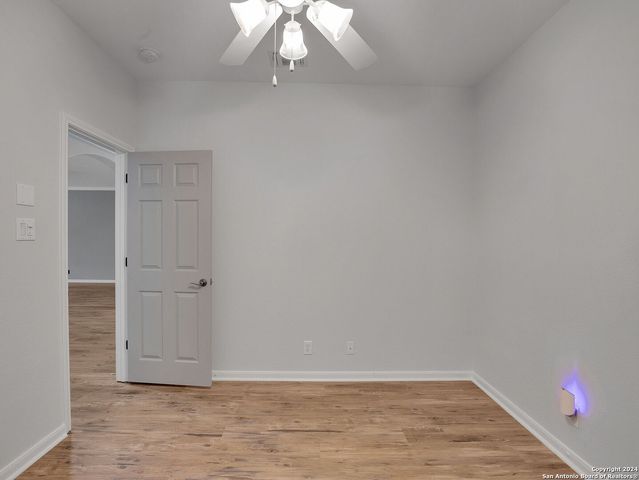 7654 EAGLE LEDGE, San Antonio, TX 78249