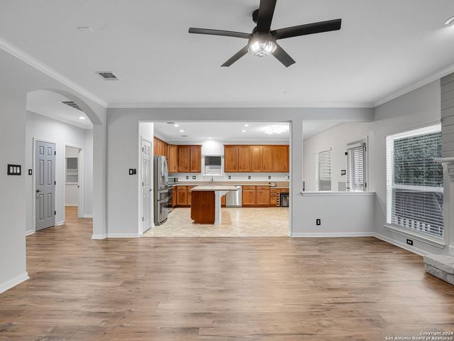 7654 EAGLE LEDGE, San Antonio, TX 78249