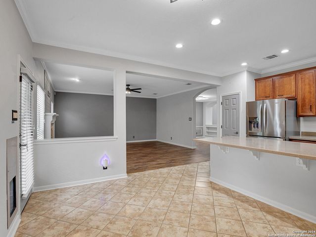 7654 EAGLE LEDGE, San Antonio, TX 78249
