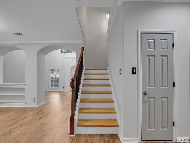 7654 EAGLE LEDGE, San Antonio, TX 78249
