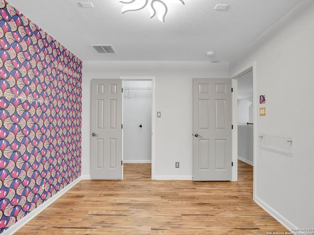7654 EAGLE LEDGE, San Antonio, TX 78249