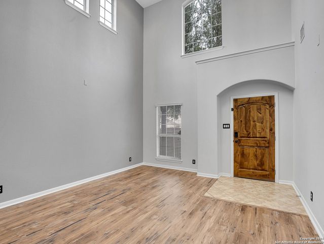 7654 EAGLE LEDGE, San Antonio, TX 78249